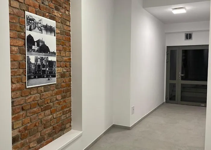 Golden Hour Apartments- Plac Slowianski 43 شقة *